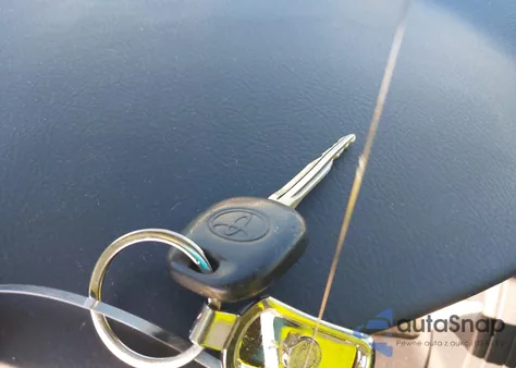 2005 Toyota Corolla S из США, поврежденный, VIN 2T1BR32E05C400632